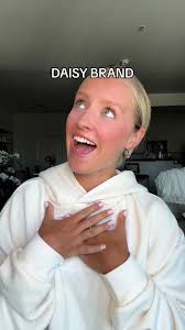 Daisy Kent White Teeth