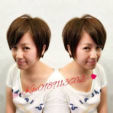 俏麗短髮 噹 噹 噹 噹 捐髮女孩來囉 俏麗短髮 透明感咖啡色讓留了好幾年黑長髮的女孩活了起來 客客開心的直說 好像日本妹啊 我不只會燙染長髮 也很會剪短髮滴 快點跟kiki預約吧 手機 09891 girl fashion style girl