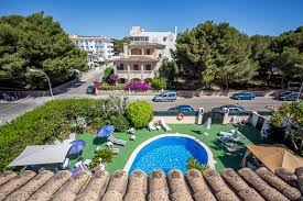 Sie kam von einem jungen, der seinen bruder gemeinsam haben sie einen song in dieter bohlens haus angestimmt. Cala Ratjada Immobilien In Cala Ratjada Auf Mallorca Kaufen