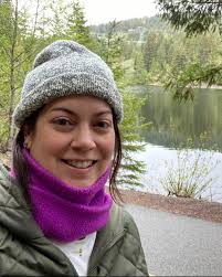 Andrea Barto's Instagram, Twitter & Facebook