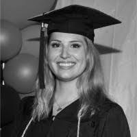 Emily Custer's Instagram, Twitter & Facebook