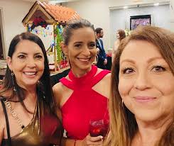 ✨ ¡Enhorabuena y felicidades a todos los socios del @sanjuanboardofrealtors  En FEMBi nos alegra celebrar con ustedes el inicio de las festividades  navideñas. 🎄 #realestate #realtorlife #sanjuan #puertorico