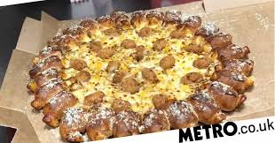 Find your nearby pizza hut at 597 n. Behold The Kfc X Pizza Hut Mashup A Popcorn Chicken And Gravy Pizza