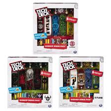 The tech deck sls pro series skate park ramp set is based on real sls courses and features a two quarter pipes with a channel gap with a signature 96mm pro board included for real fingerboarding action! Tech Deck Fingerboard Assorted 6 Piece Sk8shop Bonus Pack Teck Deck Fingerboards Ramps And Containers Skatehut