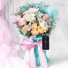 Maybe you would like to learn more about one of these? Flower Delivery In Delhi Online Send Flowers To Delhi Same Day Interflora India