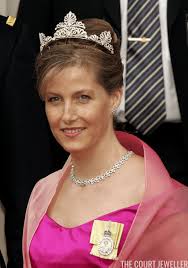The countess of wessex sat for a sculptural portrait on wednesday, in support of her patronage, the vision foundation, which makes the arts more relive the earl and countess of wessex's wedding day in this 'royal rewind'. The Countess Of Wessex S Wedding Tiara