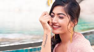 These black women have proved that you can be sexy, have a personality, and still take the world by storm. These 10 Girls Became The National Crush Of India Overnight