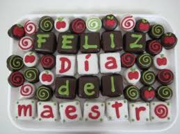 Pronto llegará el día el maestro, y seguro que recibir una tarjeta hecha con cariño por un alumno/a le hace mucha ilusión a más de uno. Feliz Dia Maestros Educacion 2 0 Y Redes Sociales
