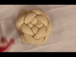 Give it a try, and pause as needed until you get the hang of it. 4 Strand Round Challah Challah Workshop Part 11 Youtube