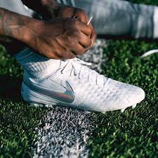 Nike Launch The Tiempo Legend 8 Nouveau Edition Soccerbible