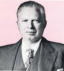 My husband, Patrick Michael Kelley, has family history that goes back to  Moconesi, Genoa, Italy. His great-grandfather, Lawrence DeBarber was born 