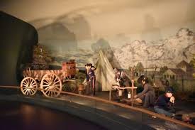 Hasil gambar untuk museum diorama