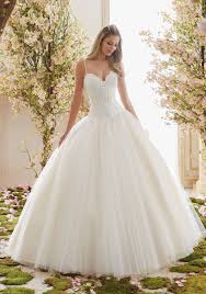 Feature:ball gown wedding dress organza,ball gown wedding dresses elegant,romantic wedding dresses. 21 Best Ball Gown Wedding Dresses In 2021 Royal Wedding