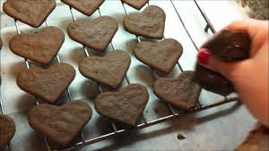 Chocolate chip cookies are a household favorite, a timeless classic, an unparalleled snack, warm extra chocolate chips: How To Decorate Cookies With Melted Chocolate Sugar Cookie Recipe Easy Easy Sugar Cookies Cookie Decorating