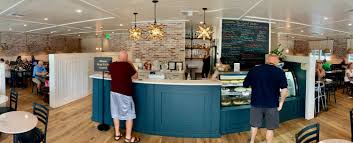 Sunset grille & raw bar is located at 7 knights key blvd., marathon, fl 33050 and has the greatest food, atmosphere, and has an awesome pool in the back for customers to use! Sunset Grill Clearwater Home Clearwater Florida Menu Prices Restaurant Reviews Facebook