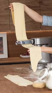 Zoom Sur Le Kit Pasta Expert Kenwood Recette Pate Fraiche Recette Robot Patissier Appareil A Pate