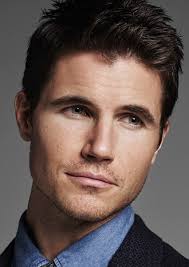 Fan Casting Robbie Amell as Superman in The Superman
