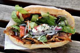 Kebab fatto in casa buonissimo foodvlogger youtube. Kebab 101 Ricetta Com E Fatto Versione Chic Locali Fast D Asporto E A Domicilio Dissapore