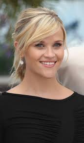 25 Easy Everyday Hairstyles For Medium Length Hair Medium Length Hair Styles Medium Hair Ponytail Medium Hair Styles