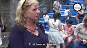 This is loretta schrijver by erna francovich on vimeo, the home for high quality videos and the people who love them. Het Kan Dus Nog Erger Dagboek Van Loretta Schrijver World Animal Protection