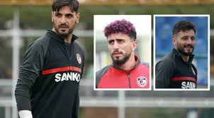 Süper lig ekiplerinden gaziantep futbol kulübü'nün asbaşkanı müslüm özmen, iç transferde kaleci günay güvenç ile 3 yıllığına yeniden anlaştıklarını bildirdi. Vv2zl3azqdxu1m
