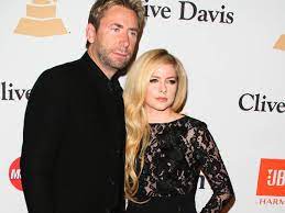 Avril lavigne and chad kroeger are breaking up after two years of marriage. Avril Lavigne Sie Verteidigt Chad Kroeger Tv Spielfilm