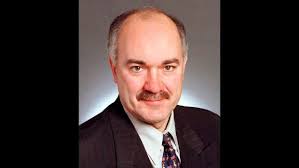 Support pours in for Twin Cities realtor and musician following ALS  diagnosis