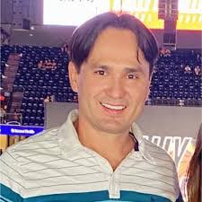 Melinda Ellsworth's Instagram, Twitter & Facebook