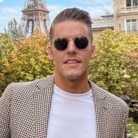 Daniel Wesson's Instagram, Twitter & Facebook