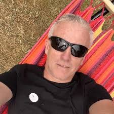 Guy Duncan (@gdaduncan)