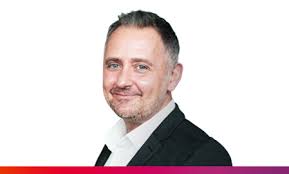 Comet CEO And Leadership: Executives and Demographics