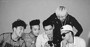 Now 14 years after their debut, millions of fans are guessing what the boys will do next after their military service, scandal and . Gif Yg Big Bang Top Animated Gif On Gifer By Beazezel