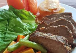 I seasoned the steak the night before with kosher salt, and lawry's seasoned pepper, and then cooked it for 3 1/2 hours on high, in a dry slow cooker. Simple Way To Make Award Winning Slow Cooked Beef Steak With Potato Chips All Recipes Easy