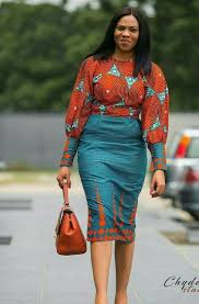 Voir plus d'idées sur le thème mode africaine, tenue africaine, haut en pagne. Pin By Dieynaba On African Woman Fashion African Fashion Latest African Fashion Dresses African Print Fashion Dresses