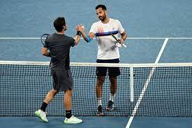 Copy image to your website: Australian Open Fabio Fognini Und Salvatore Caruso Hitzige Diskussion Nach Funf Satz Schlacht Tennisnet Com