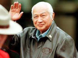 For faster navigation, this iframe is preloading the wikiwand page for soeharto. Cerita Penerjemah Jerman Soal Soeharto Benda Ajaib Mi Instan Hingga Pesan Terakhir Global Liputan6 Com