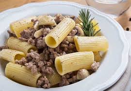 Pates A La Viande Hachee Et Aux Champignons Recette Ww Recette Viande Hachee Pates A La Viande Recettes De Cuisine