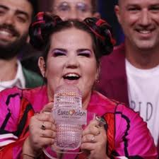 1 year ago1 year ago. Finala Eurovision Romania 2019 DuminicÄƒ CaÈ™tigÄƒtoarea Eurovision 2018 Netta Printre InvitaÈ›i Hotnews Mobile