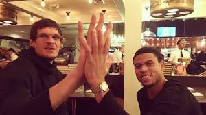 Giannis antetokounmpo, is a greek basketball player. The 15 Largest Hand Sizes In Nba History Howtheyplay Sports