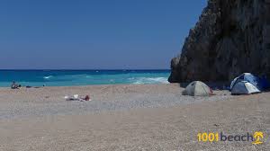 Επίσης μπορείς να πάς και στην παραλία θαψά στην εύβοια για ελεύθερο!!! Mourteri Beach