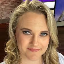 Kay Quinn's Instagram, Twitter & Facebook