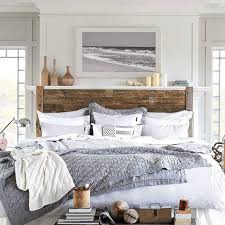 It is white and blue that traditionally ushers in the magic of sun, sand and surf into your bedroom. 12 Beautiful Blue And White Bedrooms