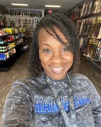 Karis Greene's Instagram, Twitter & Facebook