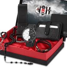 Besiktas Taraftar Temali Erkek Kol Saati Ve Cuzdan Seti Takimi