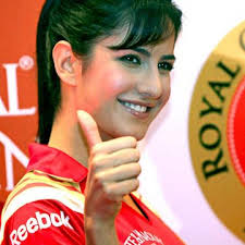 Lahari Goud (@lahariroxx)