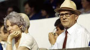 Honecker, who had lived in the country since 1992. Erich Honecker Und Die Frauen Mdr De