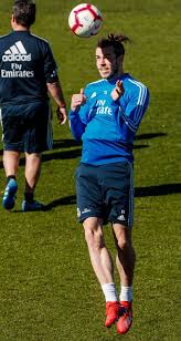 Gareth Balee Of Real Madrid Controls The Ball During A Training Real Madrid Madrid Real