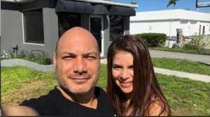 Rebekah Bumgardner's Instagram, Twitter & Facebook