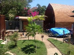 Indonesiankami menemukan banyak sekali bijih logam berharga di rangkaian pegunungan ini, tapi ini kecil dibandingkan apa yang kami temukan. Villa Kecil Rooms Pictures Reviews Tripadvisor