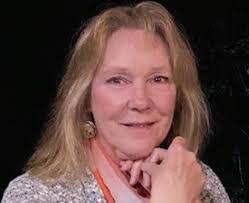 Cierra Wallace's Instagram, Twitter & Facebook